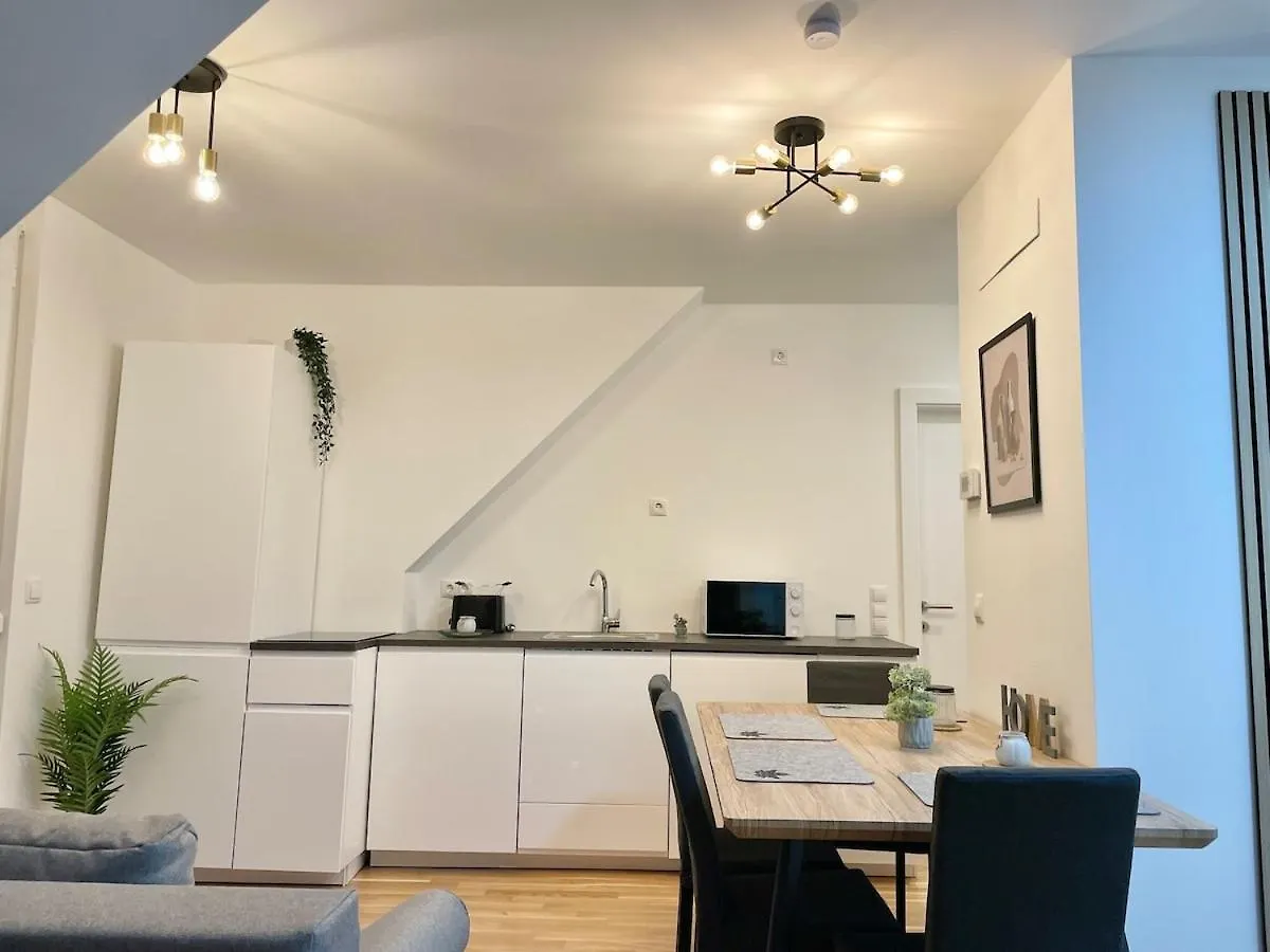 Rooftop Modern Apartment With Free Parking Vienna 0*,  Austria