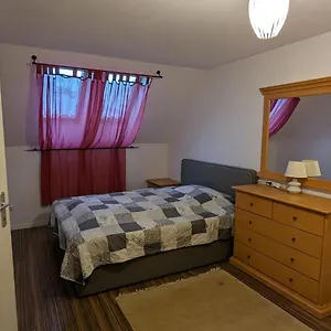 Apartment In Lobau, Wien