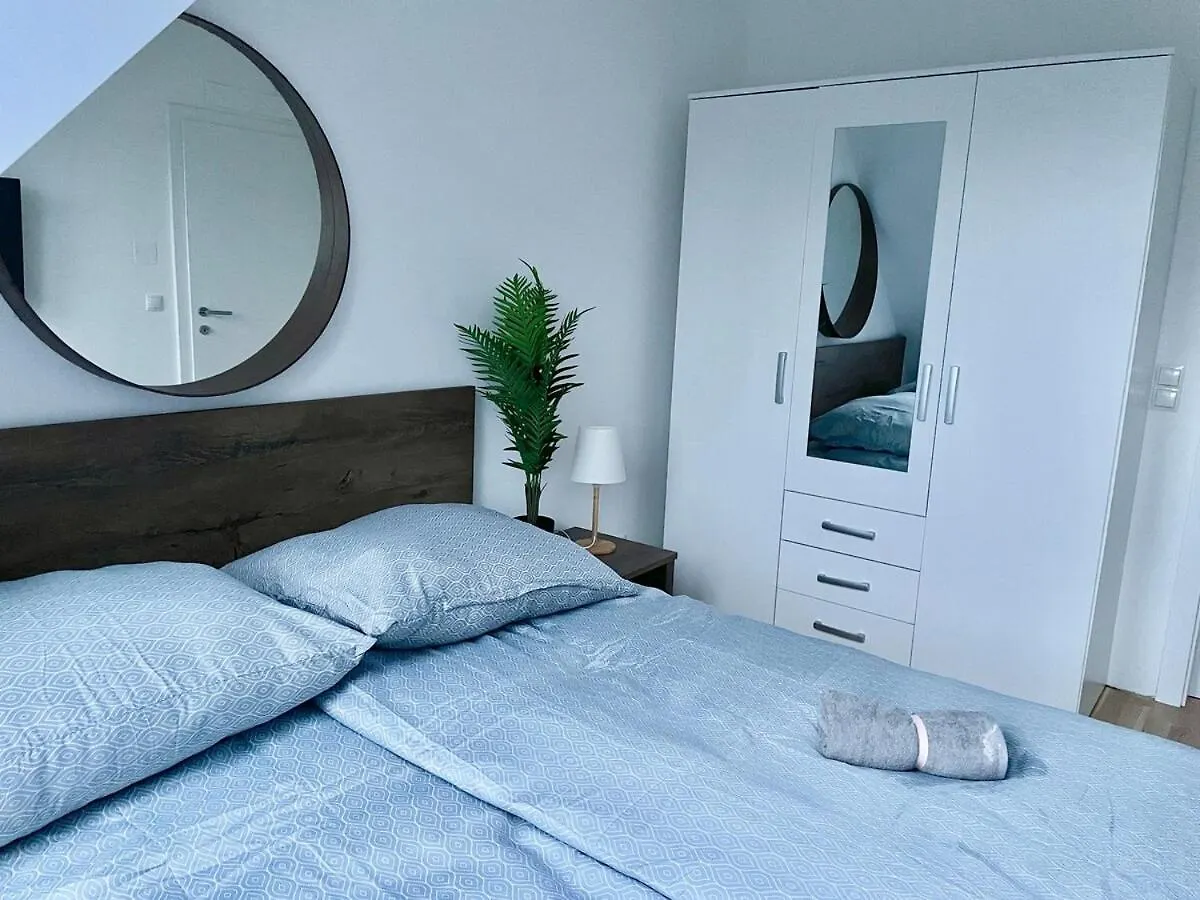 Rooftop Modern Apartment With Free Parking Vienna